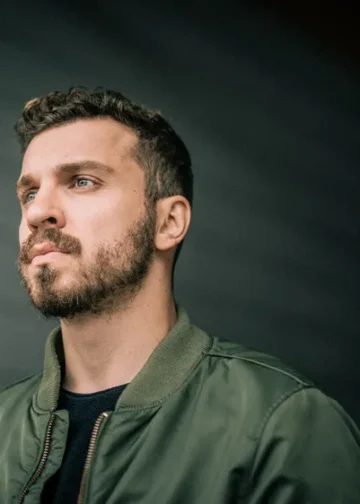 Jasmin Shakeri Partner